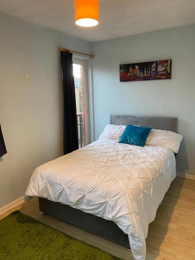 Cozy Private Room For Single Use London Exterior photo